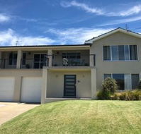 Ocean House at Mollymook - Timeshare Accommodation