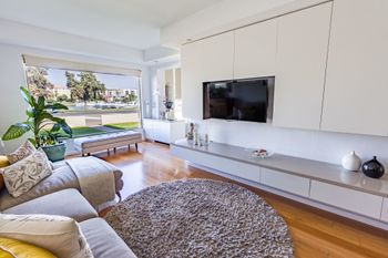 Serene Marinafront 3BR Retreat - Timeshare Accommodation 0