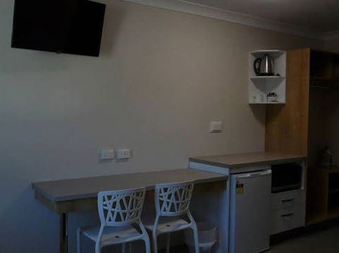 BEST WESTERN CASTLE LODGE MOTEL - Timeshare Accommodation 1