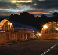 Bruny Island Accommodation 43 Degrees Beachside Studio Spa Apartments 1 - Timeshare Accommodation
