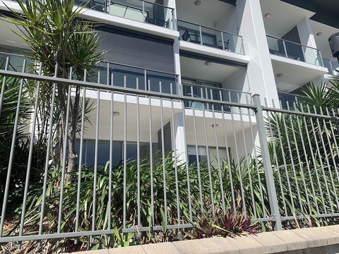Magnetic Blue Waterfront Apartments - Timeshare Accommodation 0