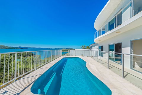 Panoramic Island Views - Timeshare Accommodation 2