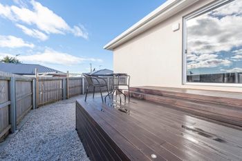 Spacious & Bright 4 Bedroom Home - Timeshare Accommodation 3