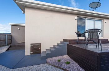 Spacious & Bright 4 Bedroom Home - Timeshare Accommodation 5