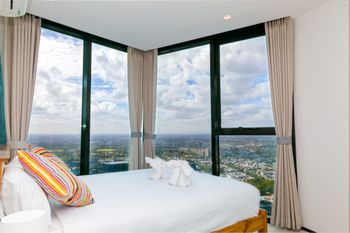 Light Tower Apartment - Timeshare Accommodation 3