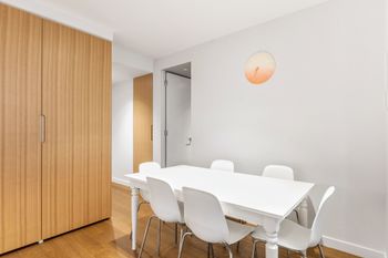 Light Tower Apartment - Timeshare Accommodation 6