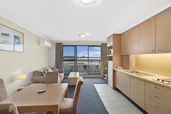 The Oak Room 106 - Timeshare Accommodation 6