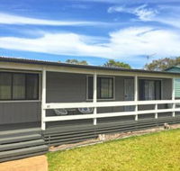 The Relax Shack at Culburra Beach sleeps 7 - Timeshare Accommodation