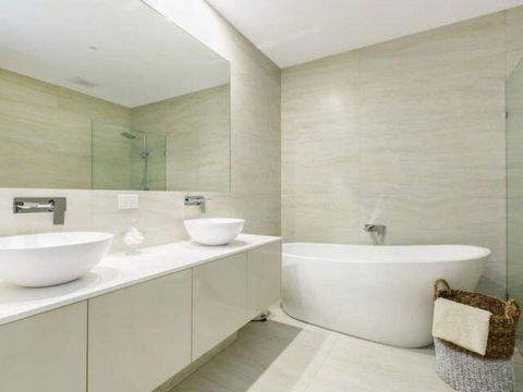 Azure Oasis - Timeshare Accommodation 5