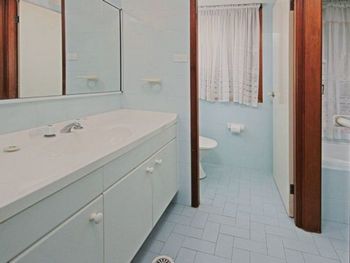 Narrawallee Escape - Timeshare Accommodation 2