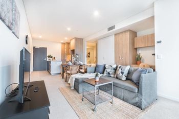Executive Two Bedroom City Apartment With Views - Timeshare Accommodation 6