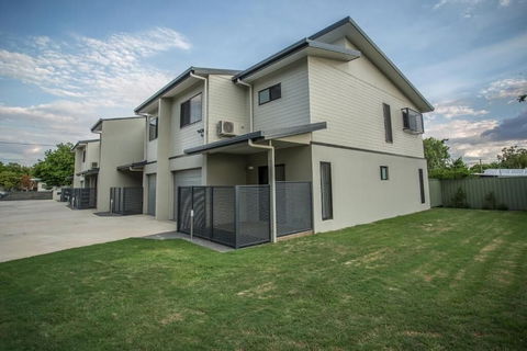 Spinifex Motel & Serviced Apartments - Timeshare Accommodation 1