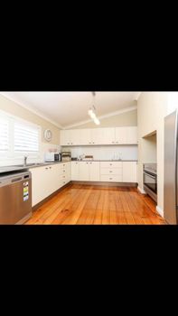 Edgeworth Street Manor - Timeshare Accommodation 4