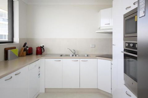 Broadwater Shores Waterfront Apartments - Timeshare Accommodation 5