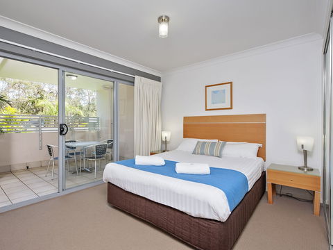 Shoal Bay Beachclub Apartments - Timeshare Accommodation 6