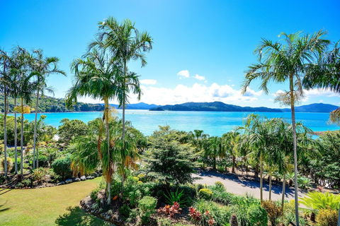 Frangipani 5 On Hamilton Island - Timeshare Accommodation 1