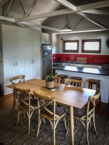 Samphire Beach House - Timeshare Accommodation 5