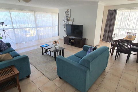 Surfers Chalet - Timeshare Accommodation 4