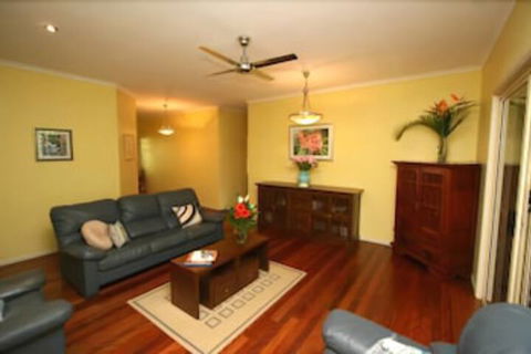 Noosa Country House - Timeshare Accommodation 2