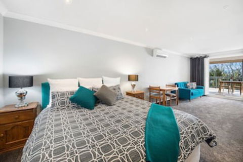 Forresters Beach Bed & Breakfast - Timeshare Accommodation 0