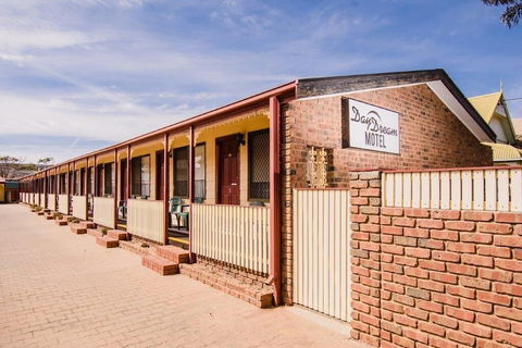 Daydream Motel And Apartments - Timeshare Accommodation 3