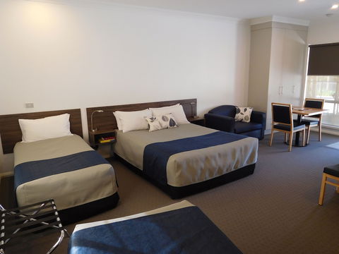 Commercial Golf Resort - Timeshare Accommodation 6