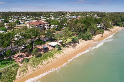 Charlton Apartments - Timeshare Accommodation 1