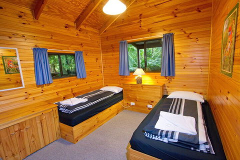 Mt Glorious Getaways - Timeshare Accommodation 6