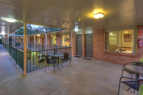 Bent Street Motor Inn - Timeshare Accommodation 5
