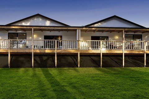 A1 Motels Port Fairy Motel And Apartments - Timeshare Accommodation 2