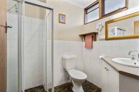 A1 Motels Port Fairy Motel And Apartments - Timeshare Accommodation 6