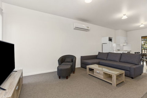 A1 Motels Port Fairy Motel And Apartments - Timeshare Accommodation 1