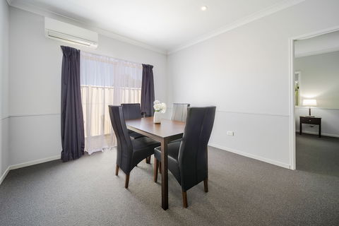 Roma Inland Motor Inn - Timeshare Accommodation 3