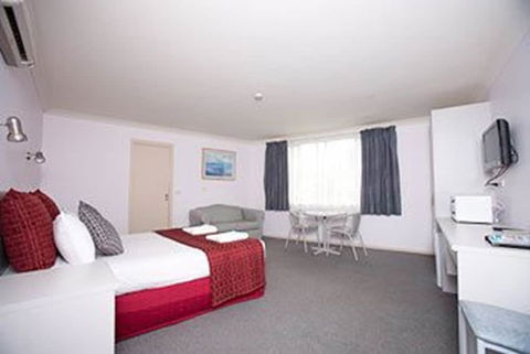 Hume Villa Motor Inn - Timeshare Accommodation 5