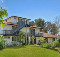 Martin Fields Beach Retreat - Timeshare Accommodation