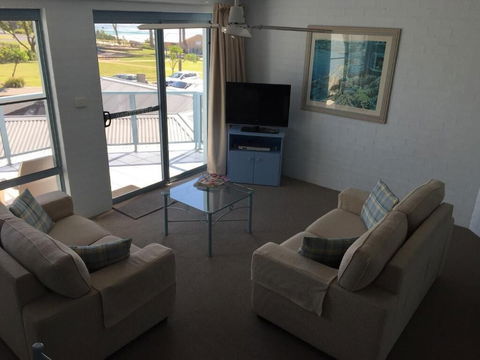 Breakers Apartments Mollymook - Timeshare Accommodation 2
