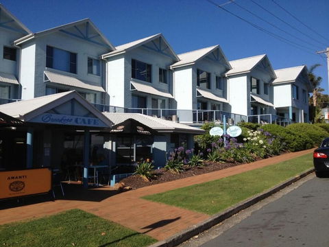 Breakers Apartments Mollymook - Timeshare Accommodation 1