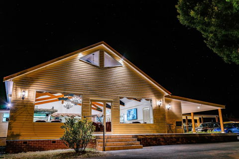 Black Gold Motel - Timeshare Accommodation 0