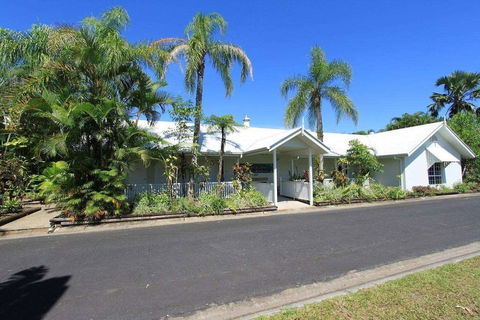 Tully Motel - Timeshare Accommodation 0