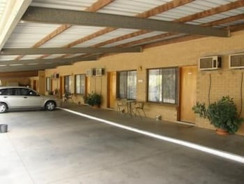 Orana Motor Inn - Timeshare Accommodation 1