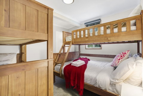 Seven Mile Beach Holiday Park - Timeshare Accommodation 5