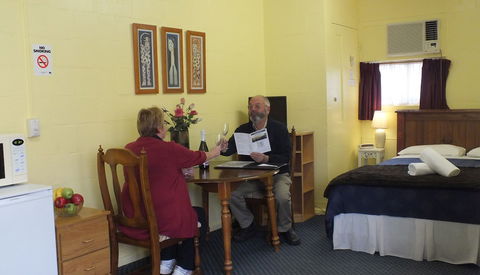 Warrnambool Motel And Holiday Park - Timeshare Accommodation 5