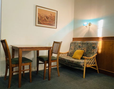County Lodge Motor Inn - Timeshare Accommodation 6