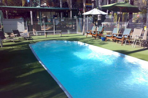Shady Willows Holiday Park & YHA - Timeshare Accommodation 1