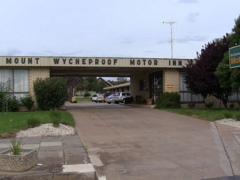 Mount Wycheproof Motor Inn - Timeshare Accommodation 2