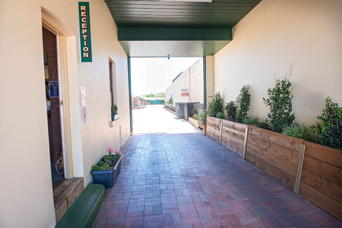 Elm Court Motel - Timeshare Accommodation 4