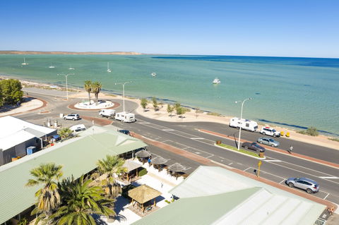 Shark Bay Seafront Apartments - Timeshare Accommodation 2