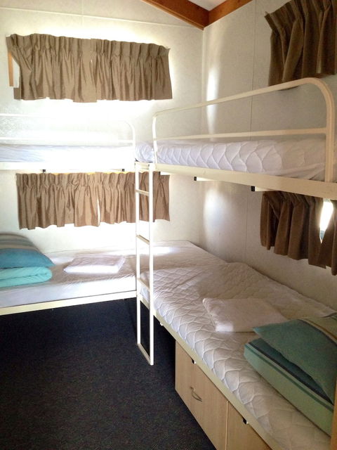 Two Shores Holiday Village - Timeshare Accommodation 2