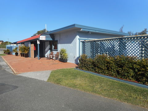 Two Shores Holiday Village - Timeshare Accommodation 6