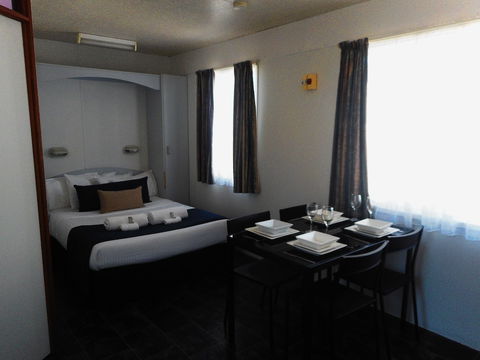 Two Shores Holiday Village - Timeshare Accommodation 1